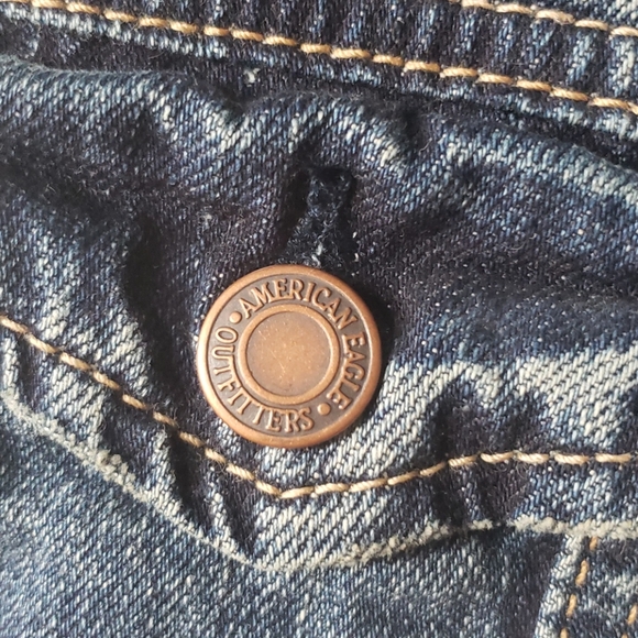 NWOT American Eagle blue distressed Jean Jacket - Picture 8 of 8